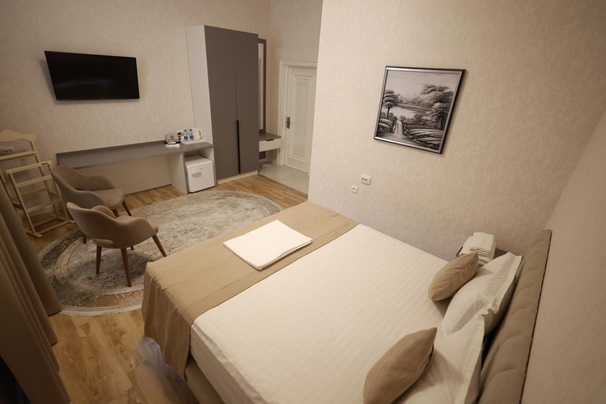 Ideal Hotel Nukus Exterior photo